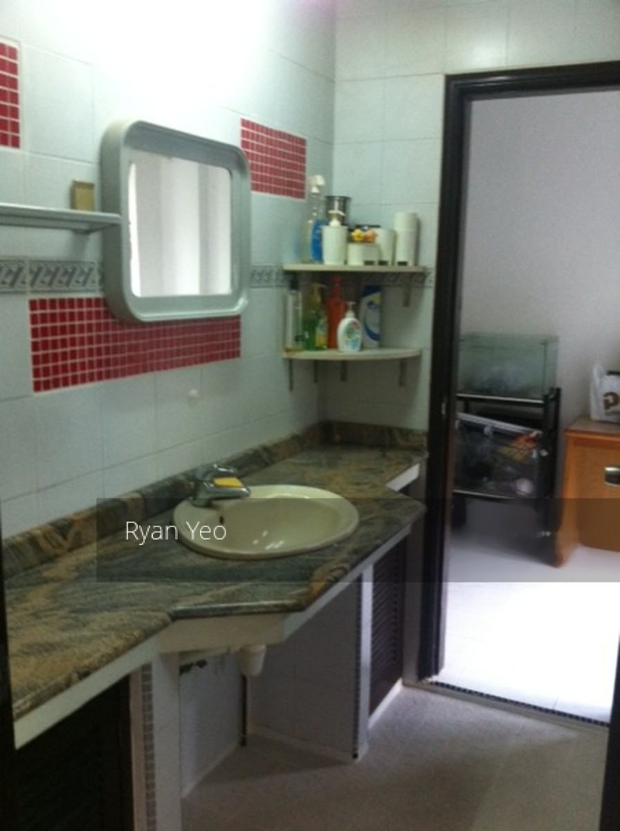 Kampong Java Road (D9), Terrace #137375932